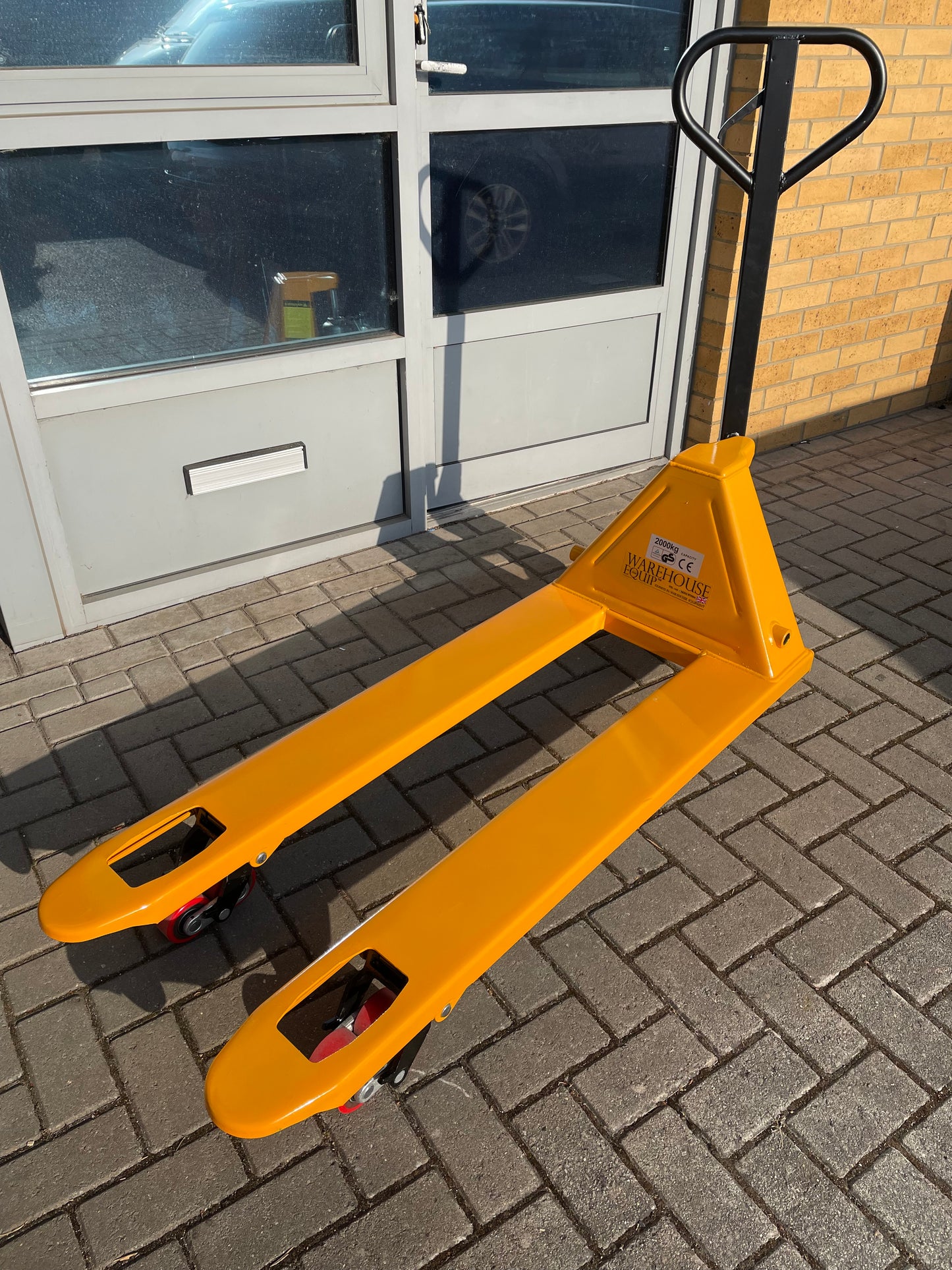 Pallet truck 2000kg Capacity