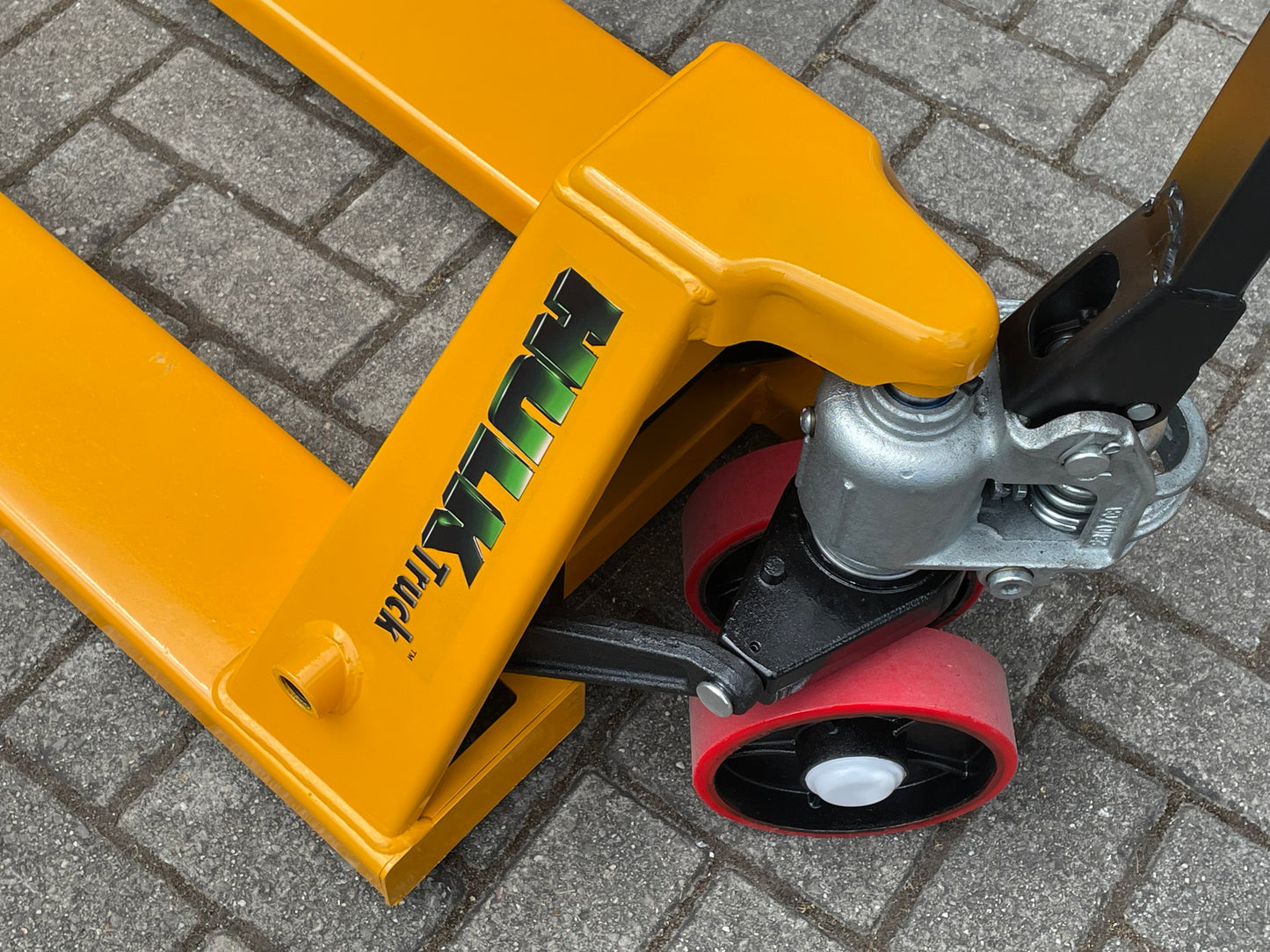 Pallet truck 2000kg Capacity