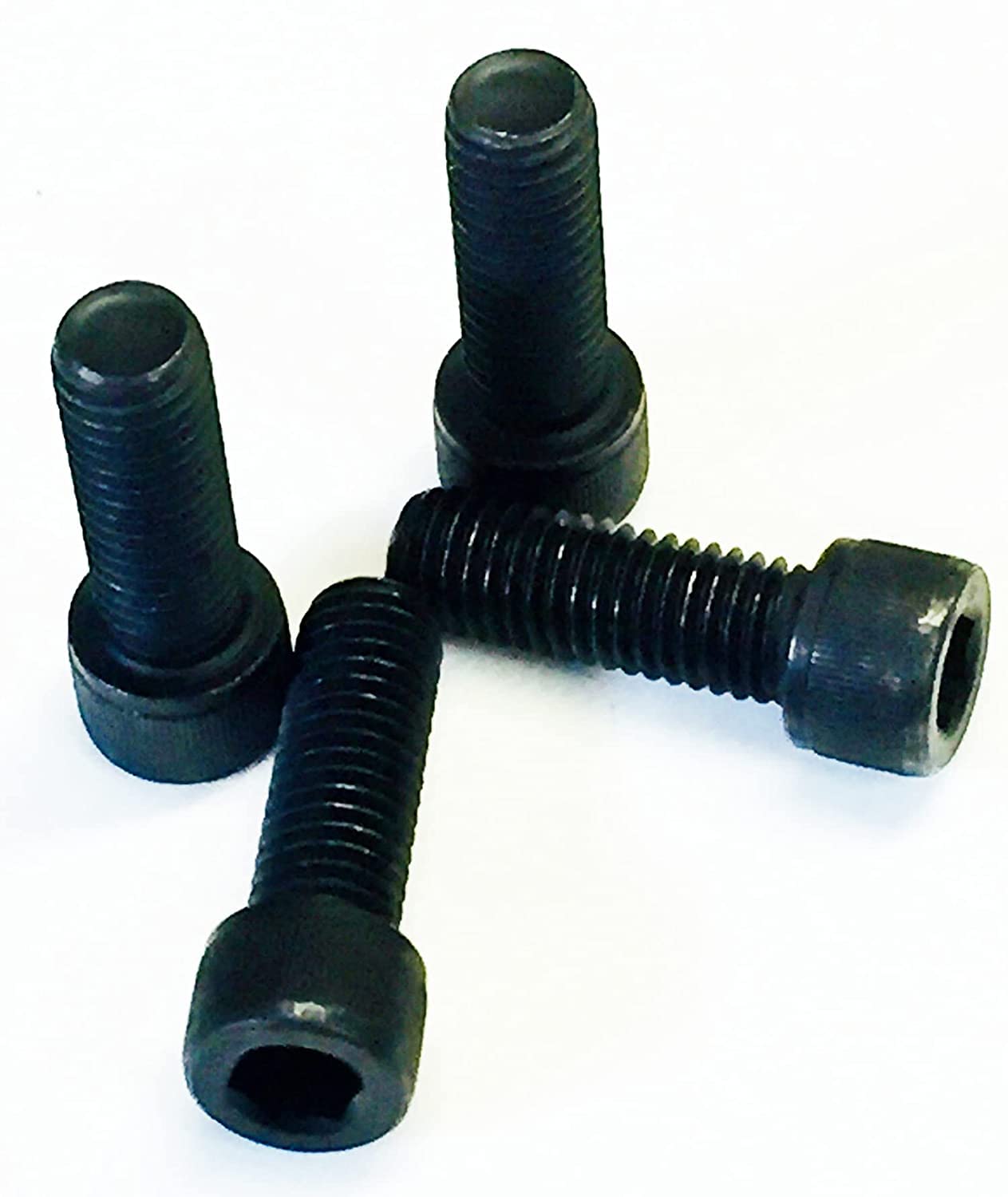 M3.5 x 16mm Cylinder Head Screws Grade K4.6 - Pack of 4