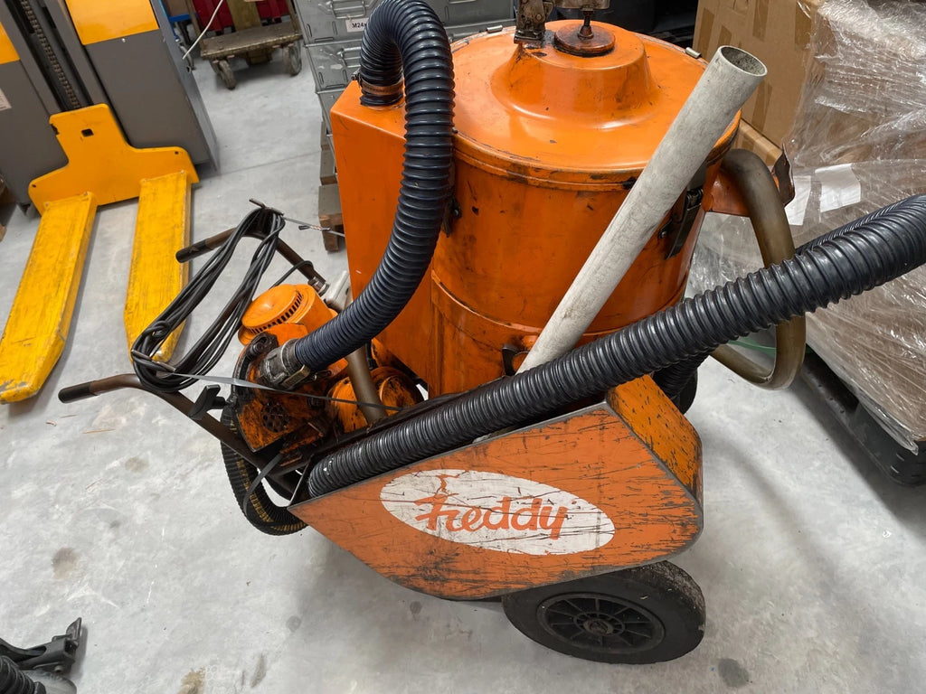 Freddy Coolant Sump Cleaner Vacuum Coolant Recovery Unit Swarf Extraction 240V