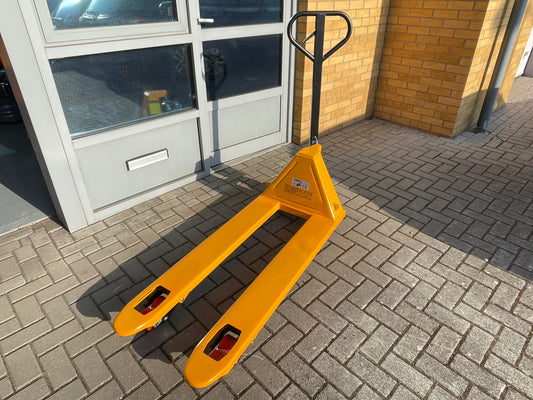 Pallet truck 2000kg Capacity