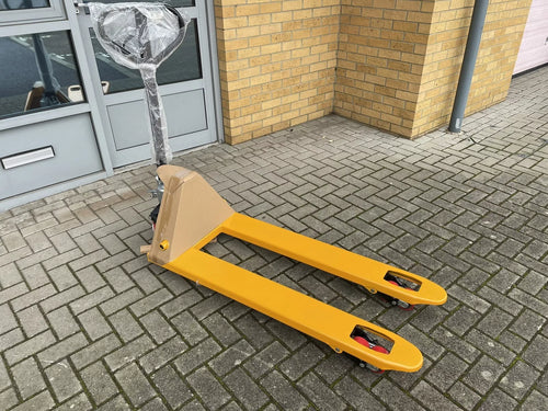 Pallet truck 2000kg Capacity