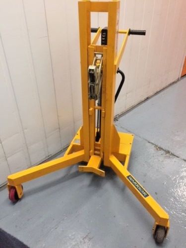 DRUM LIFTER WARRIOR HYDRAULIC MODEL DT CAPACITY 250KG (550LBS) A Beauty!